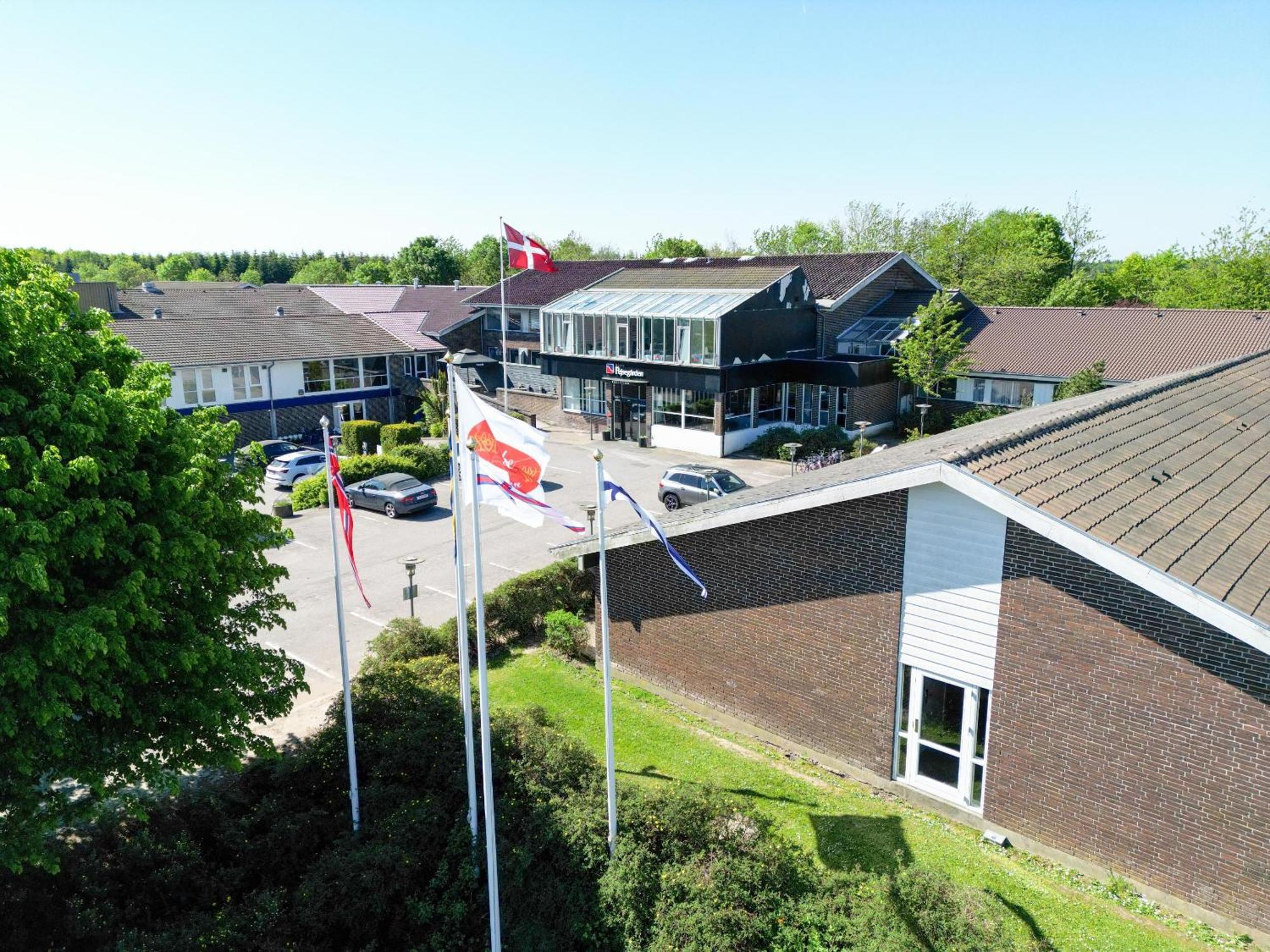 Hotel Pejsegaarden Brædstrup Εξωτερικό φωτογραφία